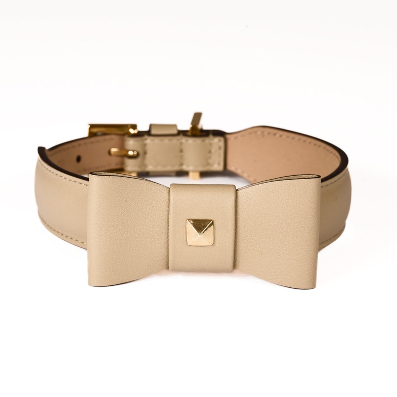 Rock Bow Mud Leather Collar