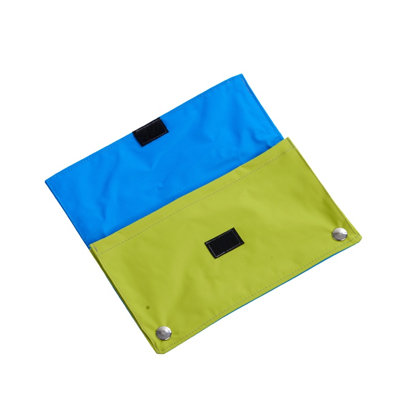 Buster Activity Mat Purse Level 1