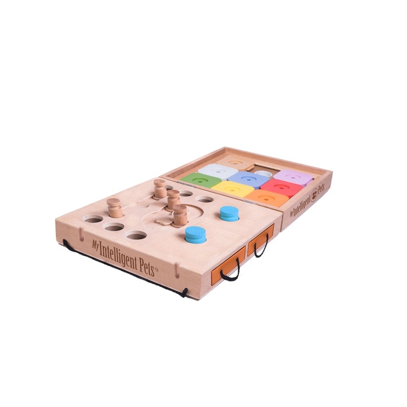 My Intelligent Pets Travel Dog - 2 in 1 - Interactive Puzzles For Dogs