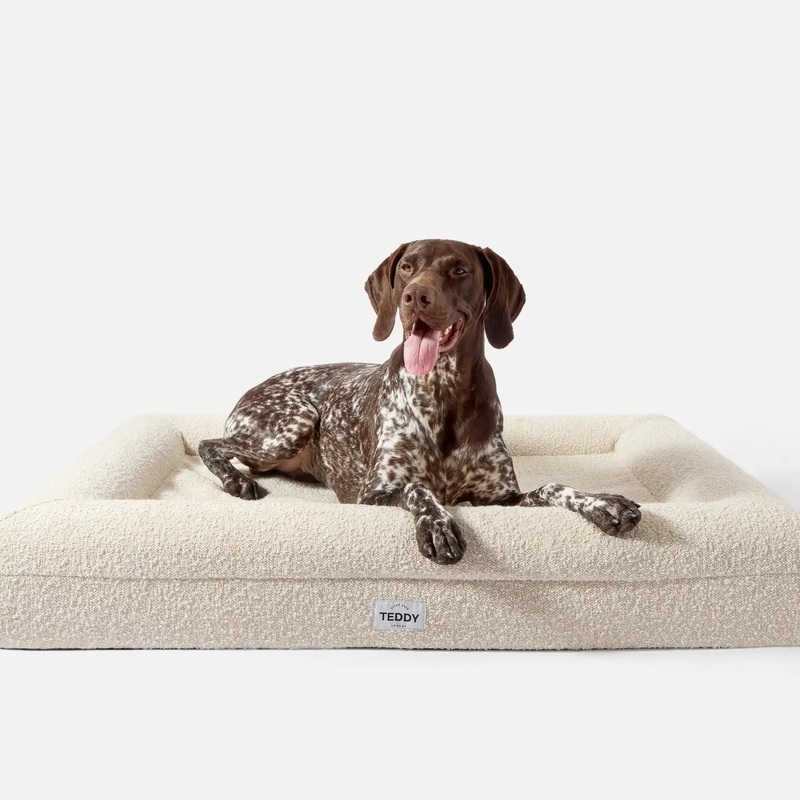 White Boucle Fabric Bed for Dogs - S/M/L