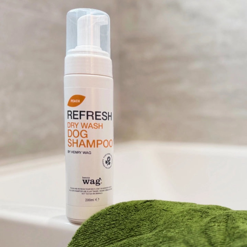 Henry Wag Refresh, Peach Dry Wash Shampoo for Dogs, 200ml