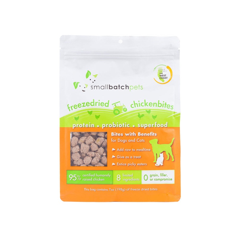 Small Batch Freeze-Dried Chicken Bites for Dogs & Cats 7oz